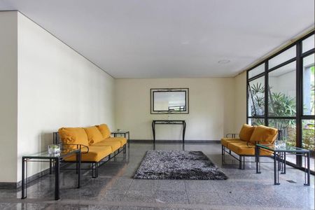 Apartamento para alugar com 92m², 3 quartos e 2 vagasHall social