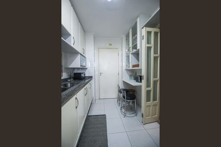 Apartamento para alugar com 92m², 3 quartos e 2 vagasCozinha