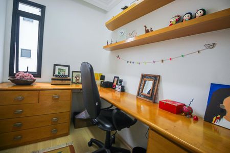 Apartamento para alugar com 92m², 3 quartos e 2 vagasEscritório