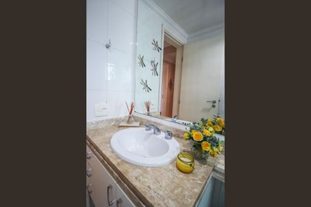 Apartamento para alugar com 92m², 3 quartos e 2 vagasBanheiro