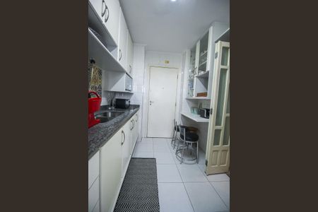 Apartamento para alugar com 92m², 3 quartos e 2 vagasCozinha