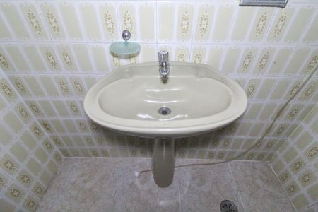 Casa para alugar com 60m², 1 quarto e sem vagaBanheiro