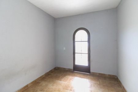 Casa para alugar com 60m², 1 quarto e sem vagaQuarto