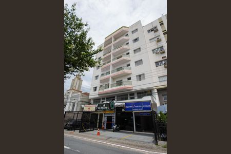 Apartamento para alugar com 70m², 2 quartos e 1 vagaFachada do Prédio