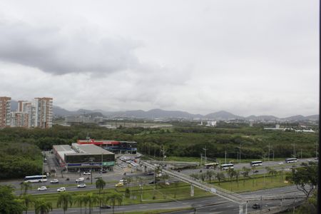 Vista da Rua de apartamento para alugar com 5 quartos, 114m² em Barra Olímpica, Rio de Janeiro