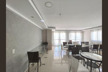 Apartamento à venda com 90m², 2 quartos e 1 vaga Apartamento à venda com 90m², 2 quartos e 1 vagaÁrea comum - Salão de festas