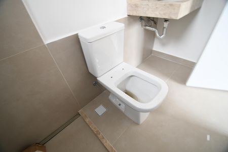 Casa de condomínio à venda com 155m², 3 quartos e 2 vagasBanheiro Suíte 2