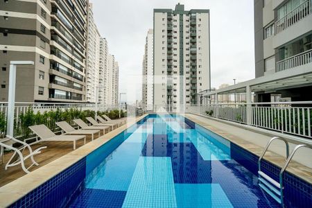 Apartamento à venda com 63m², 2 quartos e 1 vagaPiscina adulto