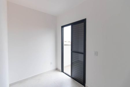 Quarto 1 de apartamento para alugar com 2 quartos, 60m² em Vila Isolina Mazzei, São Paulo