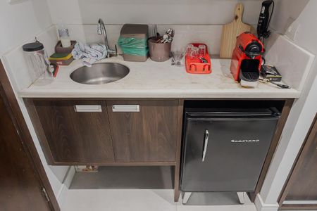 Studio para alugar com 31m², 1 quarto e 1 vaga Studio para alugar com 31m², 1 quarto e 1 vagaCozinha