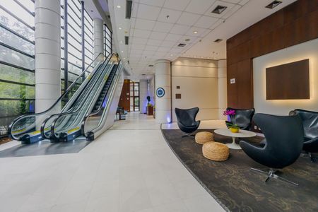 Studio para alugar com 31m², 1 quarto e 1 vaga Studio para alugar com 31m², 1 quarto e 1 vagaHall social