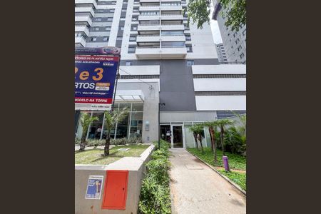 Apartamento para alugar com 42m², 2 quartos e 1 vaga Apartamento para alugar com 42m², 2 quartos e 1 vagaFachada