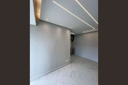 Apartamento para alugar com 42m², 2 quartos e 1 vaga Apartamento para alugar com 42m², 2 quartos e 1 vagaSala