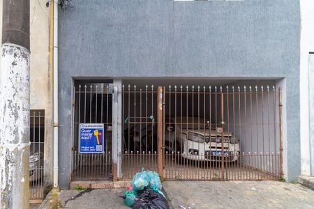 Casa para alugar com 70m², 2 quartos e 1 vagaFachada