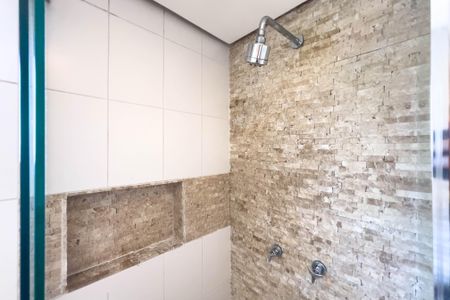 Apartamento à venda com 68m², 2 quartos e 1 vagaBanheiro do quarto 1