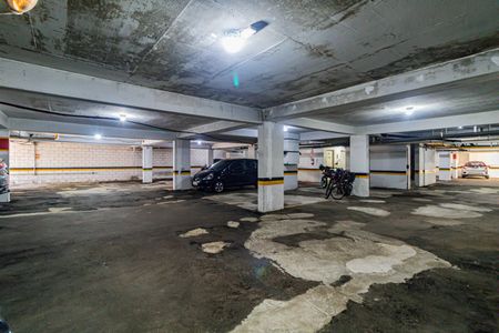 Apartamento à venda com 76m², 3 quartos e 1 vaga Apartamento à venda com 76m², 3 quartos e 1 vagaÁrea comum - Garagem