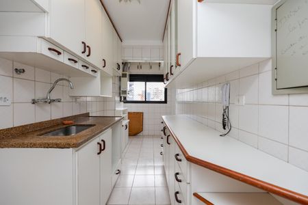 Apartamento para alugar com 89m², 2 quartos e 2 vagas Apartamento para alugar com 89m², 2 quartos e 2 vagasCozinha