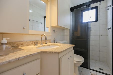 Apartamento para alugar com 89m², 2 quartos e 2 vagas Apartamento para alugar com 89m², 2 quartos e 2 vagasBanheiro