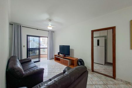 Sala de apartamento para alugar com 2 quartos, 90m² em Guilhermina, Praia Grande