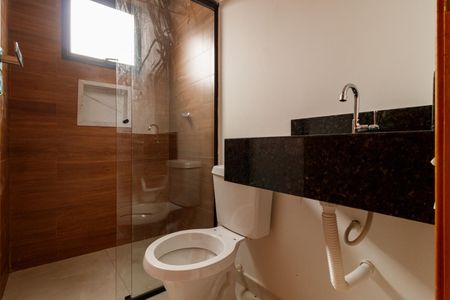 Casa de condomínio para alugar com 41m², 2 quartos e sem vagaBanheiro