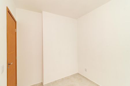 Casa de condomínio para alugar com 41m², 2 quartos e sem vagaQuarto