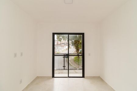 Sala de casa de condomínio para alugar com 2 quartos, 41m² em Vila Isolina Mazzei, São Paulo