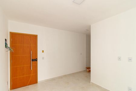 Sala de casa de condomínio para alugar com 2 quartos, 41m² em Vila Isolina Mazzei, São Paulo