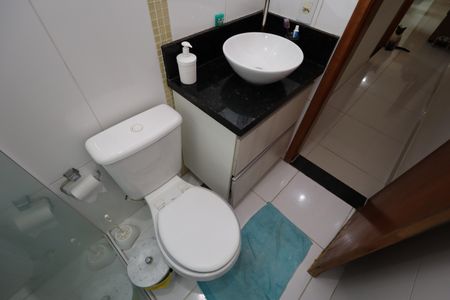 Apartamento à venda com 90m², 2 quartos e 2 vagasBanheiro