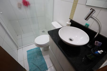 Apartamento à venda com 90m², 2 quartos e 2 vagasBanheiro