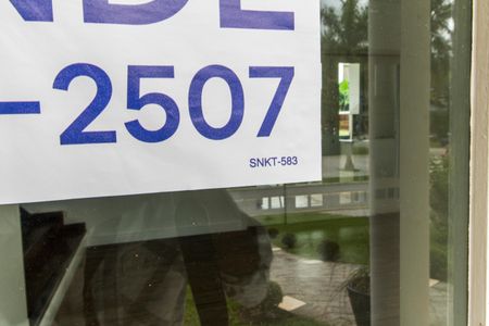 Casa de condomínio para alugar com 220m², 3 quartos e 4 vagas Casa de condomínio para alugar com 220m², 3 quartos e 4 vagasVista da Rua