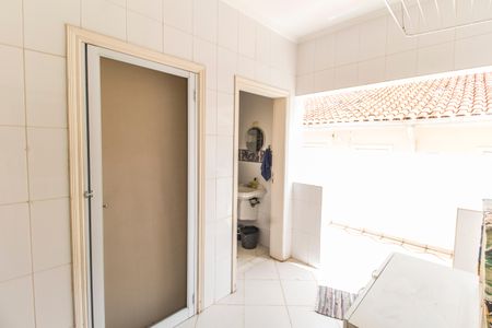 Casa de condomínio para alugar com 220m², 3 quartos e 4 vagas Casa de condomínio para alugar com 220m², 3 quartos e 4 vagasÁrea de Serviço