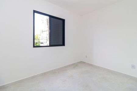 Quarto 1 de apartamento para alugar com 2 quartos, 40m² em Vila Isolina Mazzei, São Paulo