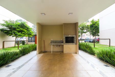 Apartamento para alugar com 40m², 2 quartos e 1 vagaÁrea comum - Churrasqueira