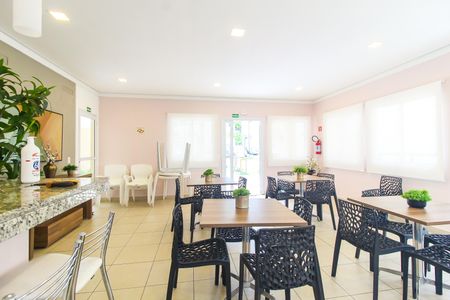 Apartamento para alugar com 40m², 2 quartos e 1 vagaÁrea comum - Salão de festas