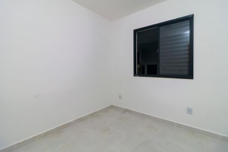Quarto 1 de apartamento para alugar com 2 quartos, 41m² em Vila Isolina Mazzei, São Paulo