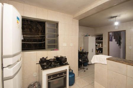 Casa à venda com 200m², 2 quartos e 1 vagaCozinha