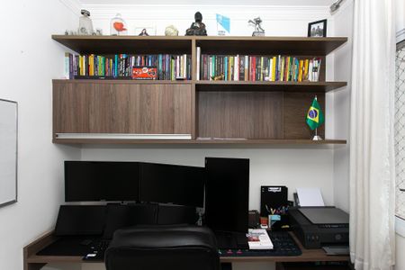 Apartamento à venda com 102m², 3 quartos e 2 vagasQuarto 1