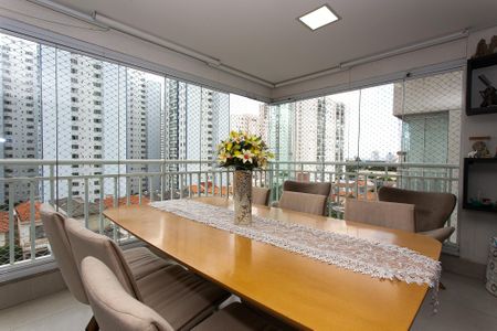 Apartamento à venda com 102m², 3 quartos e 2 vagasVaranda gourmet