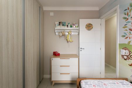 Apartamento à venda com 102m², 3 quartos e 2 vagasQuarto 2
