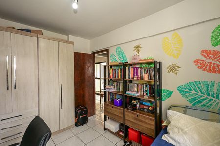 Apartamento à venda com 81m², 2 quartos e 1 vagaQuarto 2