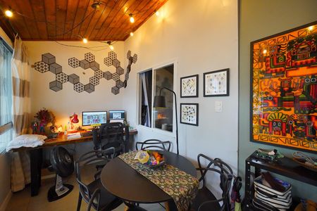 Sala de apartamento para alugar com 2 quartos, 55m² em Canasvieiras, Florianópolis