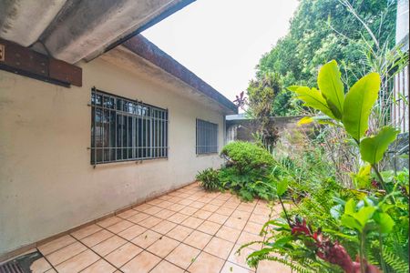 Casa à venda com 133m², 3 quartos e 3 vagasGaragem e Jardim