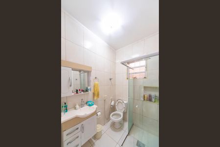 Casa à venda com 133m², 3 quartos e 3 vagasBanheiro 