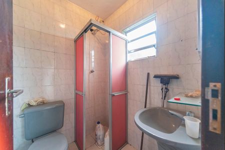 Casa à venda com 133m², 3 quartos e 3 vagasBanheiro do Porão 