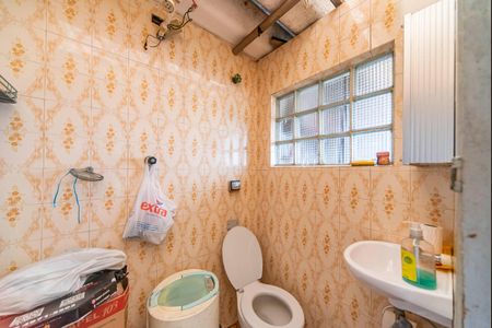 Casa à venda com 133m², 3 quartos e 3 vagasBanheiro da Garagem