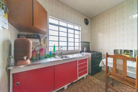 Casa à venda com 133m², 3 quartos e 3 vagasCozinha 