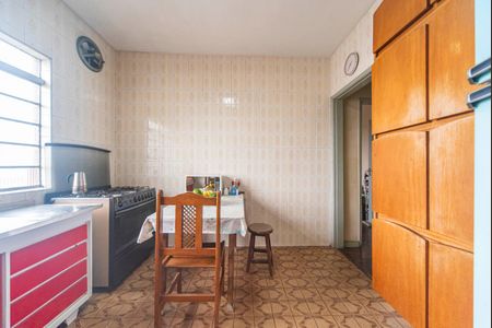 Casa à venda com 133m², 3 quartos e 3 vagasCozinha 