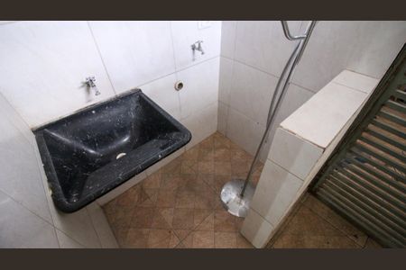 Casa para alugar com 74m², 2 quartos e sem vagaÁrea de Serviço