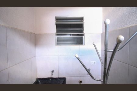 Casa para alugar com 74m², 2 quartos e sem vagaÁrea de Serviço