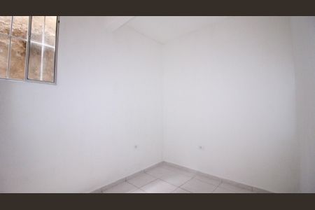 Quarto 2 de casa para alugar com 2 quartos, 74m² em Parque Boa Esperança, São Paulo